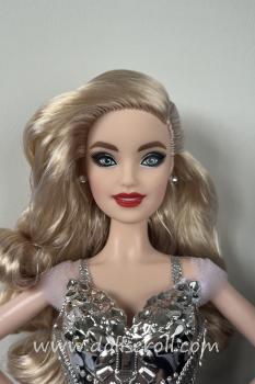 Mattel - Barbie - Holiday 2021 - Caucasian - Poupée